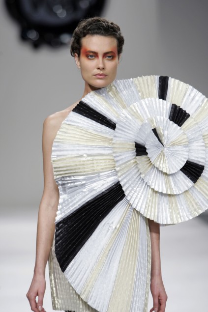Viktor & Rolf 09ĸDƬ