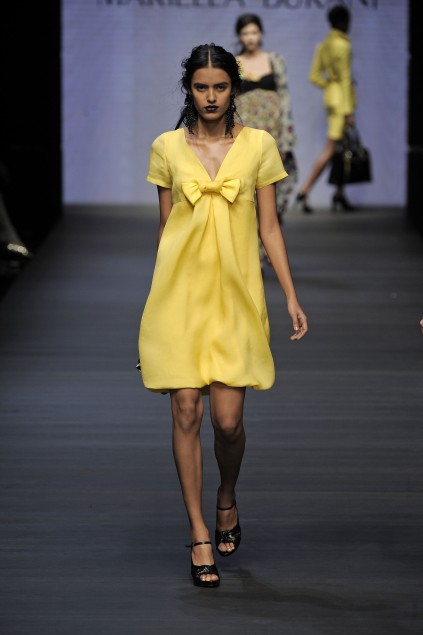 Mariella Burani 09ĸDƬ