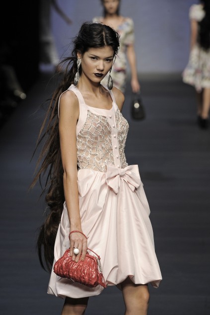 Mariella Burani 09ĸDƬ