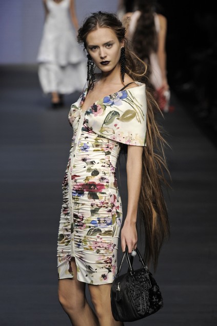 Mariella Burani 09ĸDƬ
